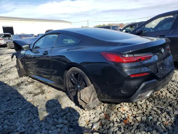 WBAAE4C05NCK17829 2022 BMW 8ER - Image 2