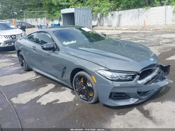 WBABC4C03SCU31272 2025 BMW 8ER