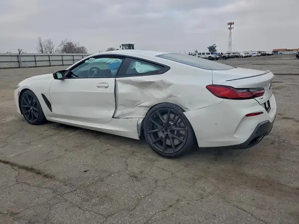 WBABC4C05PCL74824 2023 BMW M8 - Image 2