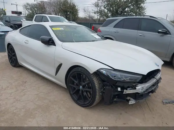 WBABC4C0XRCR16762 2024 BMW 8ER - Image 1