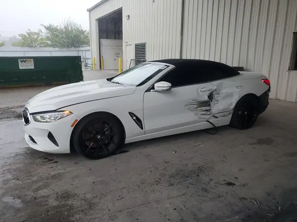 WBADZ2C05LCE39647 2020 BMW 8ER