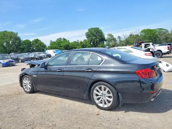 WBAFV3C5XGD687640 2016 BMW 5ER - Image 2