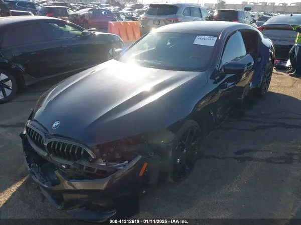 WBAGV2C01NCH89949 2022 BMW 8ER - Image 2