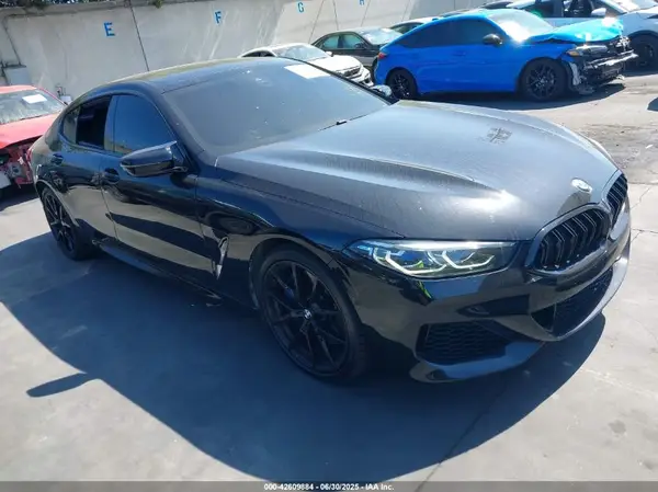 WBAGV2C09NCJ50831 2022 BMW 8ER