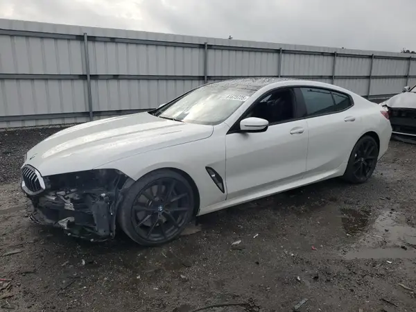 WBAGV4C00NCH25056 2022 BMW 8ER