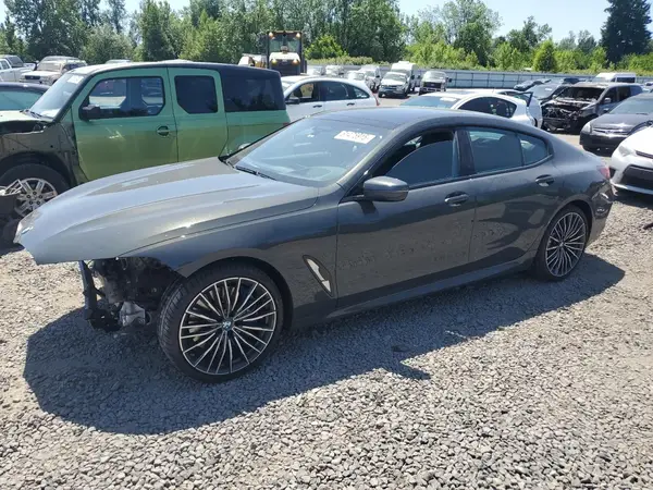 WBAGV4C00NCJ10004 2022 BMW 8ER