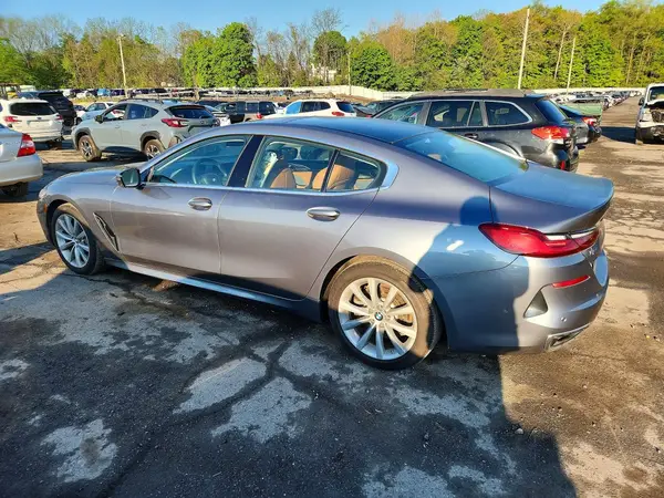 WBAGV4C08LCD25419 2020 BMW 8ER - Image 2