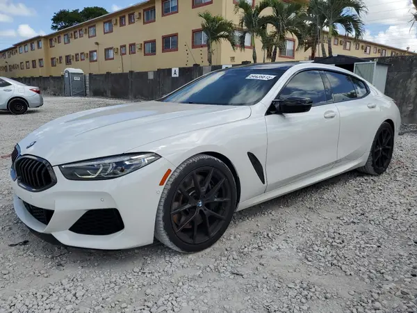 WBAGV8C01MCF72063 2021 BMW M8 - Image 1