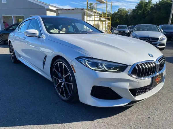WBAGV8C01MCG76388 2021 BMW 8ER - Image 1