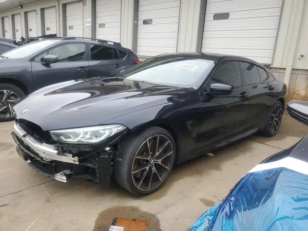 WBAGV8C03NCJ36975 2022 BMW M8 - Image 1