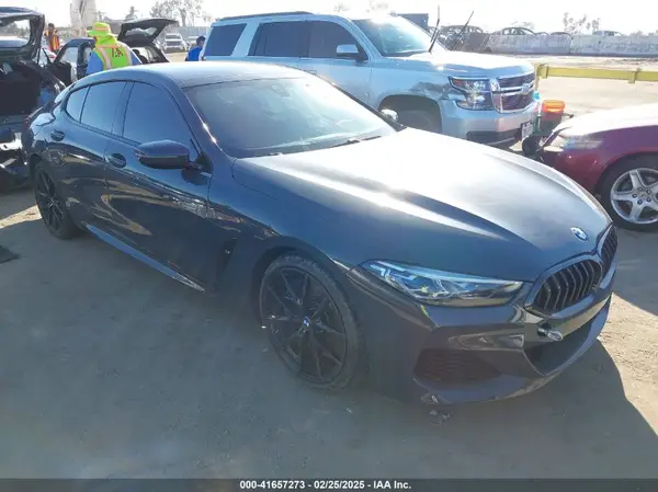 WBAGV8C04NCJ71251 2022 BMW 8ER - Image 1