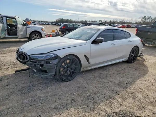 WBAGV8C05MCF48882 2021 BMW M8 - Image 1
