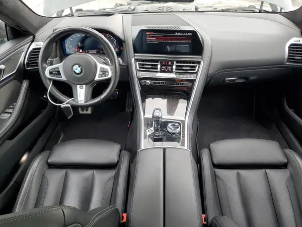 WBAGV8C0XLCD64228 2020 BMW M8 - Image 8