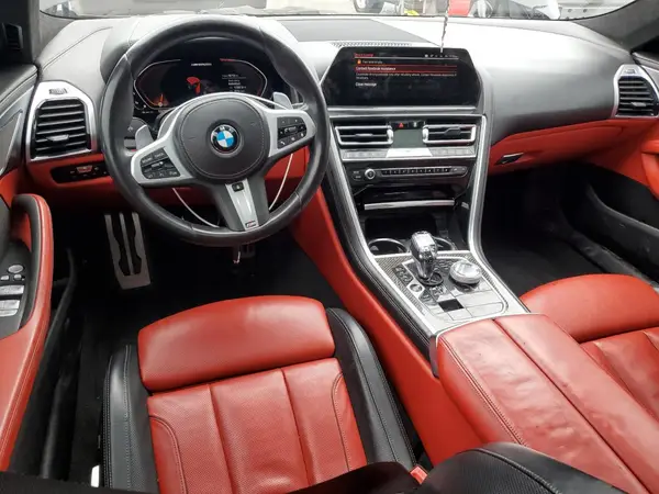 WBAGV8C0XNCH63529 2022 BMW M8 - Image 8