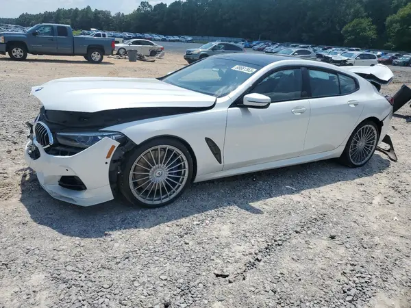 WBAGX0C10NCK00670 2022 BMW 8ER