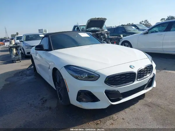WBAHF3C01SWY44558 2025 BMW Z4