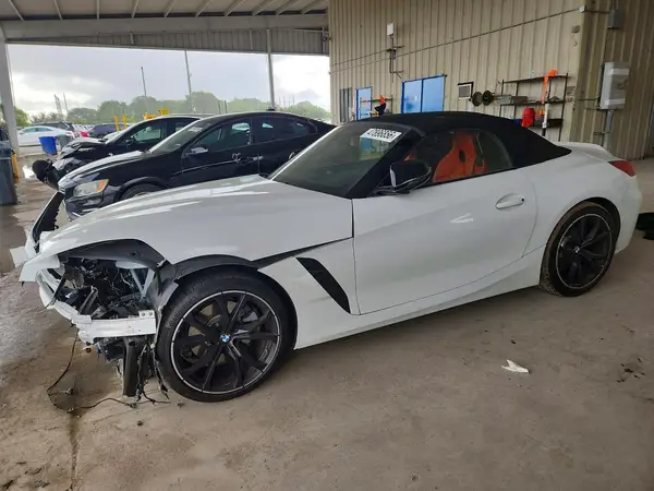 WBAHF3C02PWY15707 2023 BMW Z4