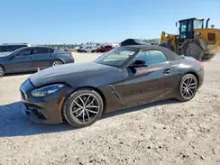 WBAHF3C03NWX39721 2022 BMW Z4