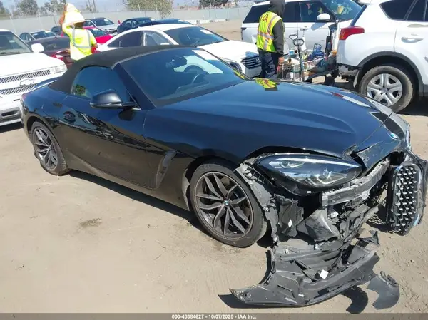 WBAHF3C04NWX37993 2022 BMW Z4