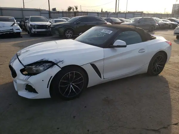 WBAHF3C05NWX77919 2022 BMW Z4