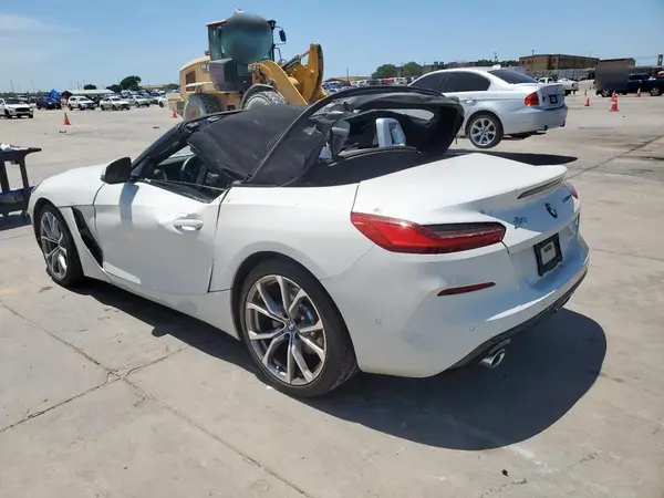 WBAHF3C06LWW84761 2020 BMW Z4 - Image 2