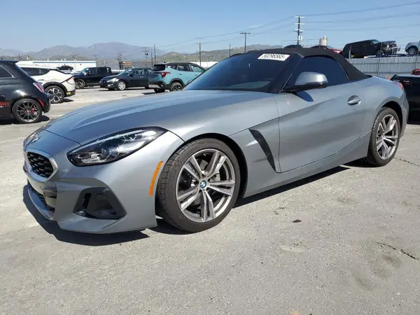WBAHF3C06RWY36286 2024 BMW Z4 - Image 1