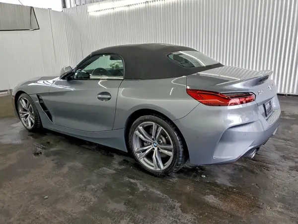 WBAHF3C09TWY50951 2026 BMW Z4 - Image 2
