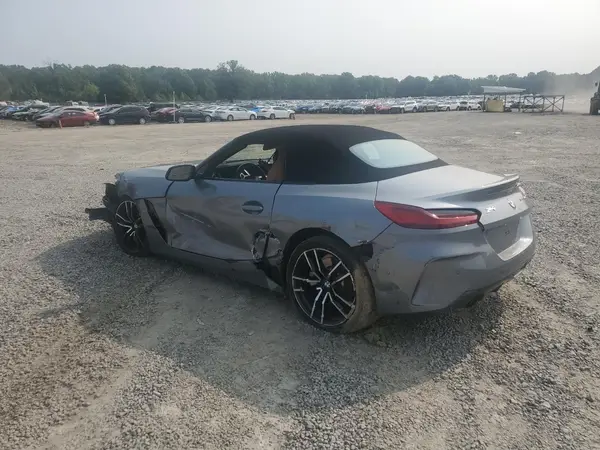 WBAHF3C0XRWY33763 2024 BMW Z4 - Image 2