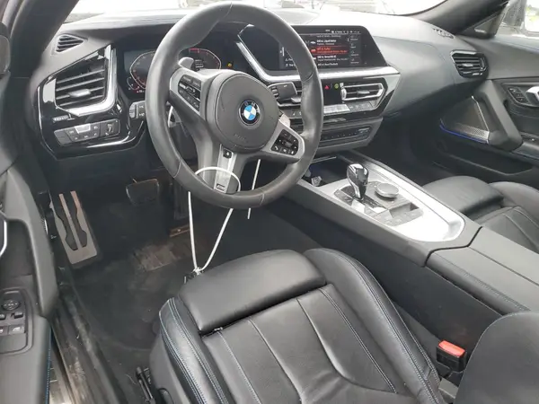 WBAHF3C51KWW31007 2019 BMW Z4 - Image 8