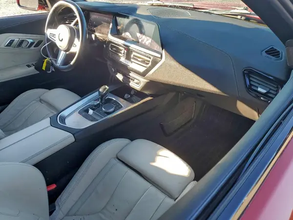 WBAHF3C53KWW25841 2019 BMW Z4 - Image 8