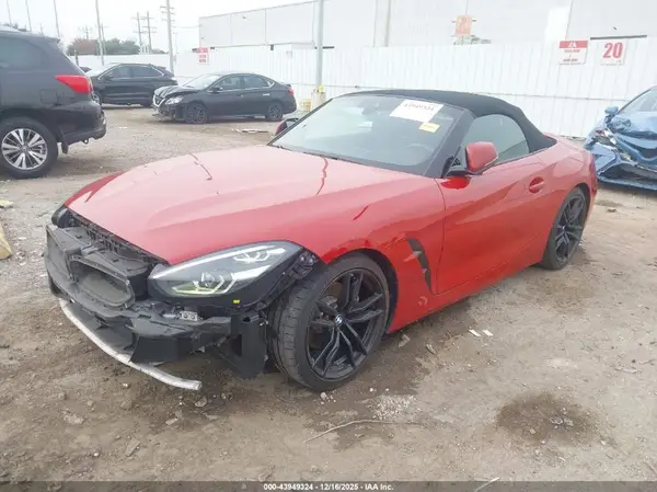 WBAHF3C55KWW30183 2019 BMW Z4 - Image 2