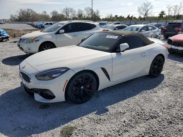 WBAHF3C58KWW33806 2019 BMW Z4 - Image 1