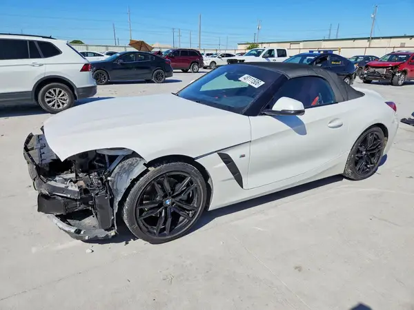 WBAHF3C5XKWW39798 2019 BMW Z4