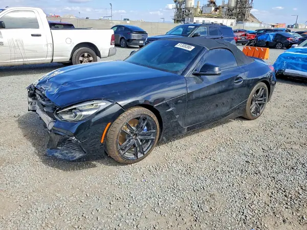 WBAHF9C08MWX27792 2021 BMW Z4