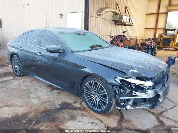 WBAJA5C30HG455807 2017 BMW 5ER - Image 1