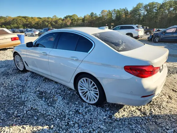 WBAJA5C30HG456570 2017 BMW 5ER - Image 2