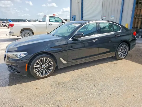 WBAJA5C30HG894005 2017 BMW 5ER - Image 1