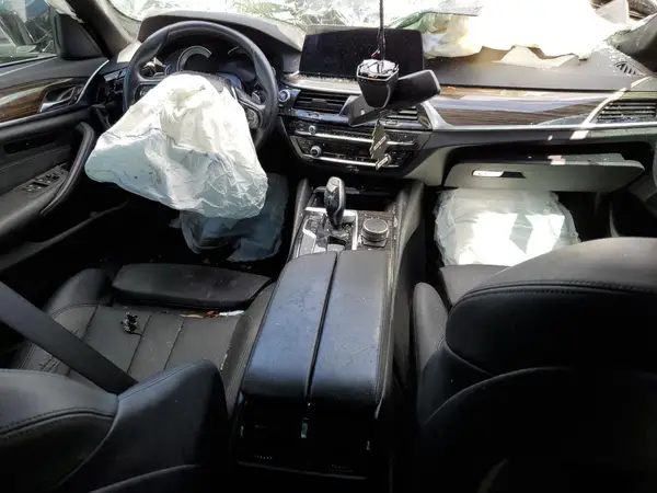 WBAJA5C30HG894697 2017 BMW 5ER - Image 8