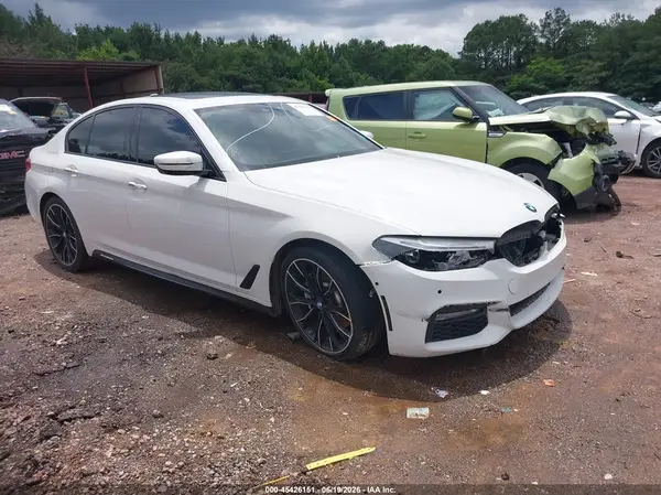 WBAJA5C30HG895039 2017 BMW 5ER - Image 1
