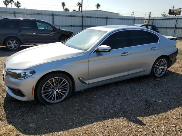 WBAJA5C30HG898006 2017 BMW 5ER - Image 1