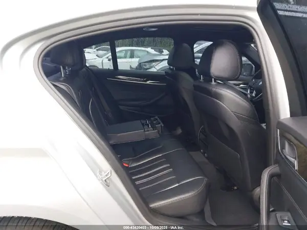 WBAJA5C30HWA34808 2017 BMW 5ER - Image 8