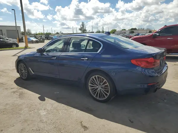 WBAJA5C31HG456044 2017 BMW 5ER - Image 2