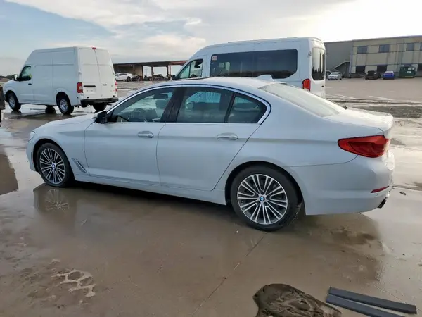 WBAJA5C31HG894420 2017 BMW 5ER - Image 2