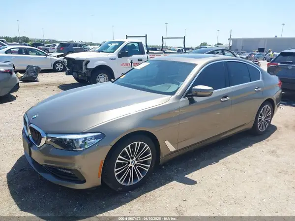WBAJA5C31HG895003 2017 BMW 5ER - Image 2