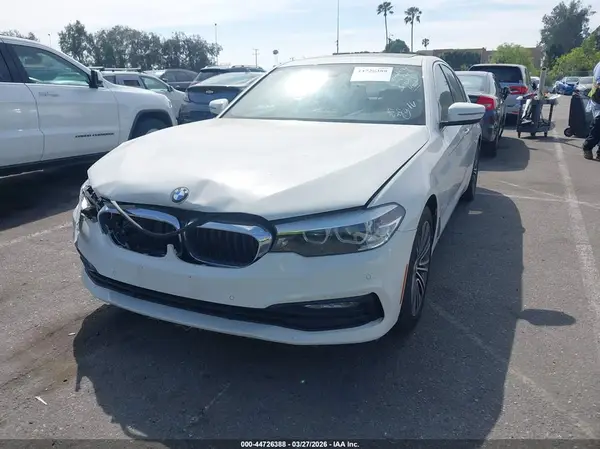 WBAJA5C32HG896709 2017 BMW 5ER - Image 2