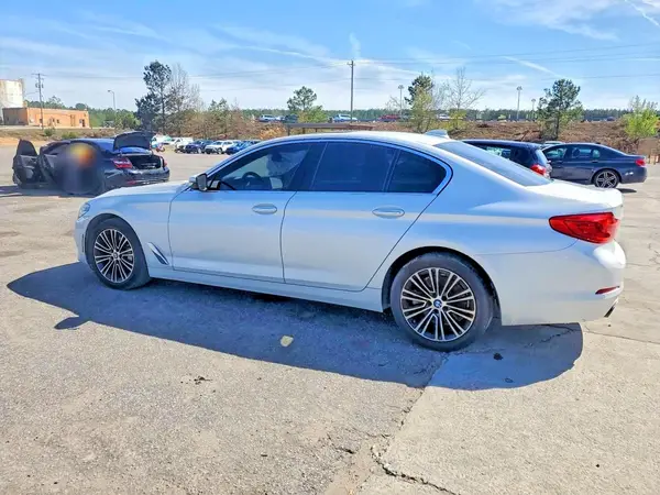 WBAJA5C33HG894581 2017 BMW 5ER - Image 2