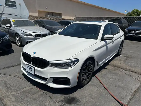 WBAJA5C33HG895181 2017 BMW 5ER - Image 2