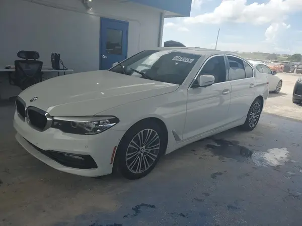 WBAJA5C33HG896475 2017 BMW 5ER - Image 1