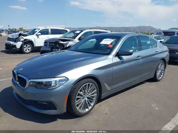 WBAJA5C33HWA35497 2017 BMW 5ER - Image 2