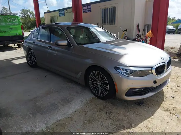 WBAJA5C34HG893763 2017 BMW 5ER - Image 1